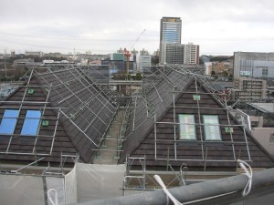 屋根工事完了ーサバ―ビア21